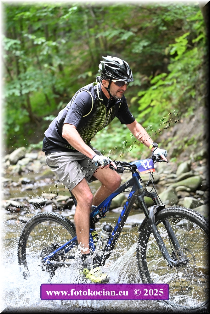 Náhled obrázku: 2025-1951-Celadna-12.JPG