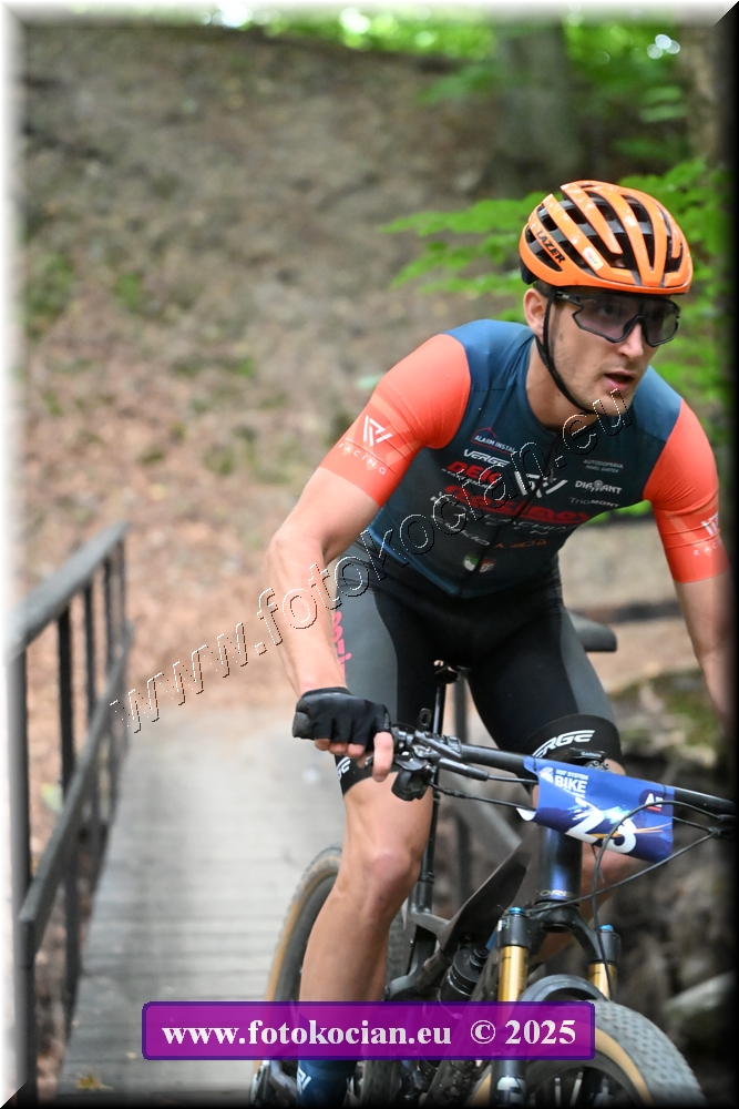 Náhled obrázku: 2025-1979-Celadna-23.JPG