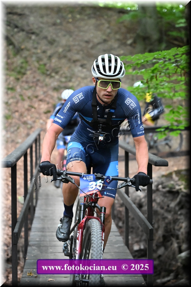 Náhled obrázku: 2025-1985-Celadna-35.JPG