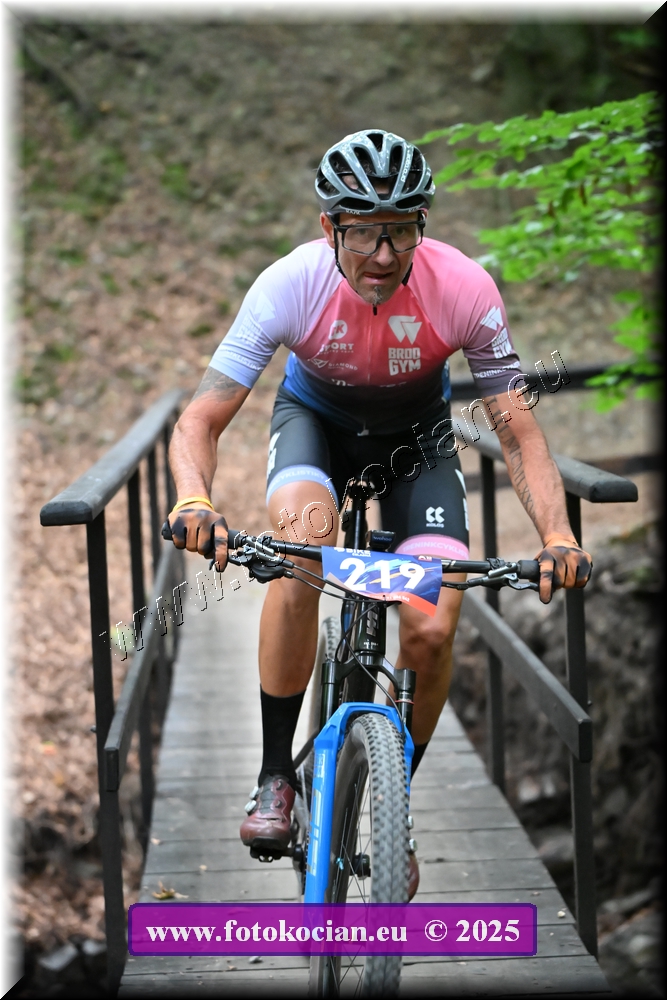 Náhled obrázku: 2025-2048-Celadna-219.JPG