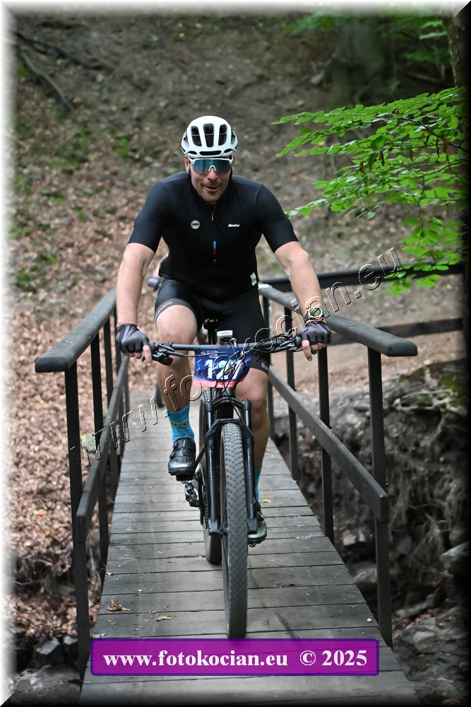 Náhled obrázku: 2025-2082-Celadna-127.JPG