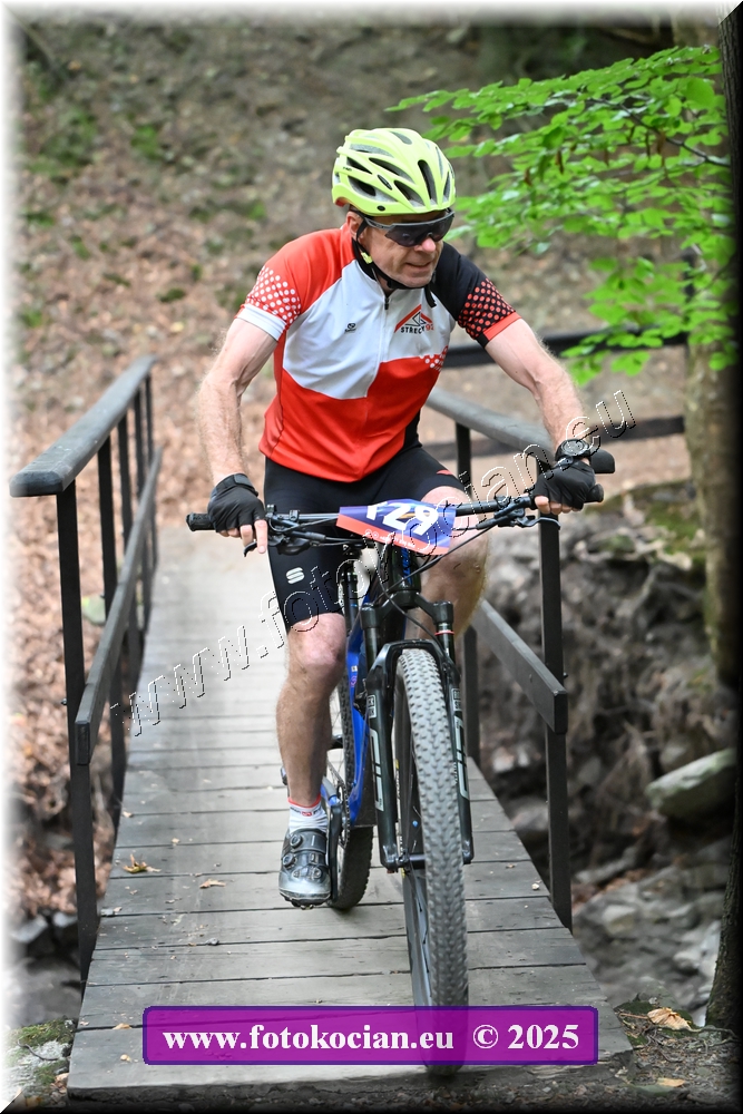 Náhled obrázku: 2025-2089-Celadna-129.JPG