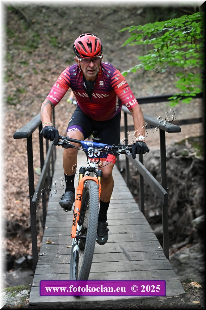 Náhled obrázku: 2025-2118-Celadna-35.JPG