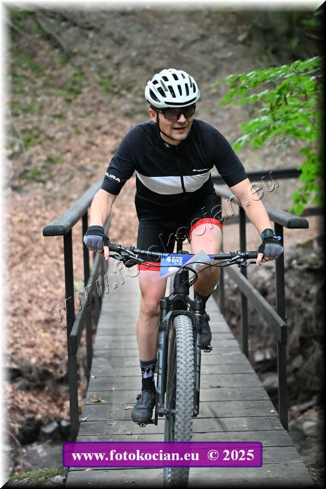 Náhled obrázku: 2025-2146-Celadna-0.JPG