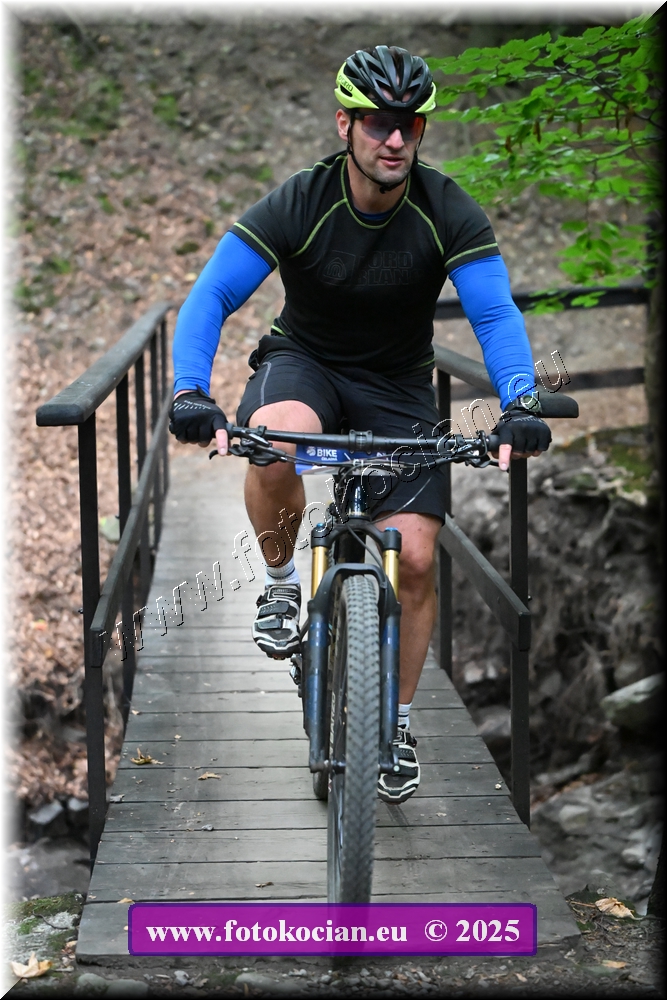 Náhled obrázku: 2025-2168-Celadna-0.JPG