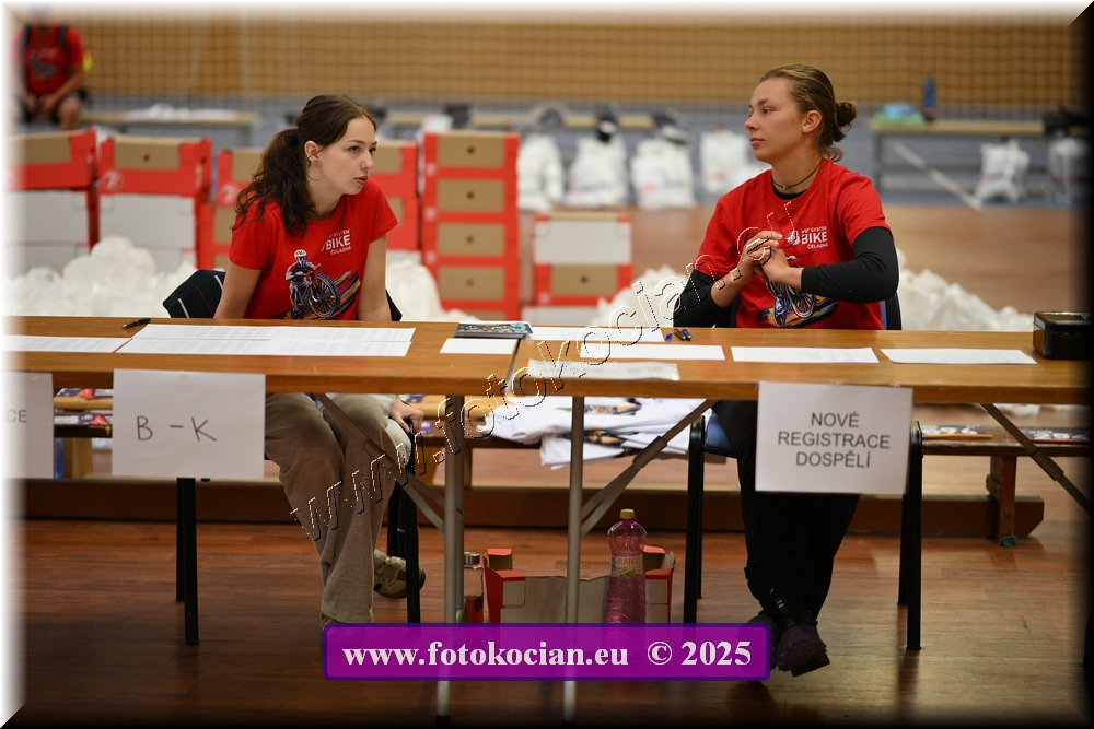 Náhled obrázku: 2025-4395-Celadna-.JPG