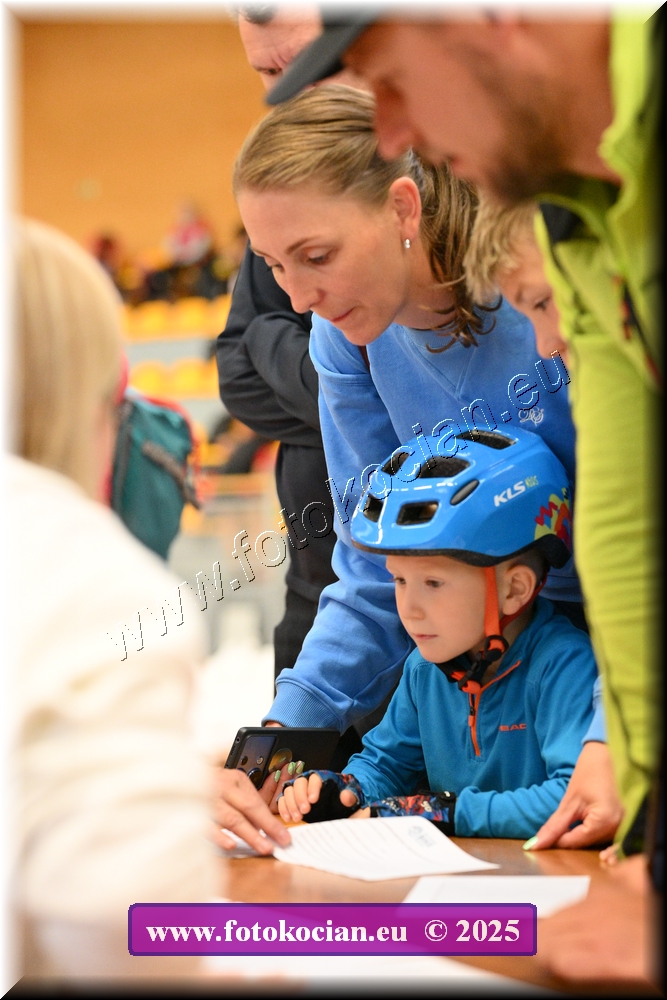 Náhled obrázku: 2025-4412-Celadna-.JPG