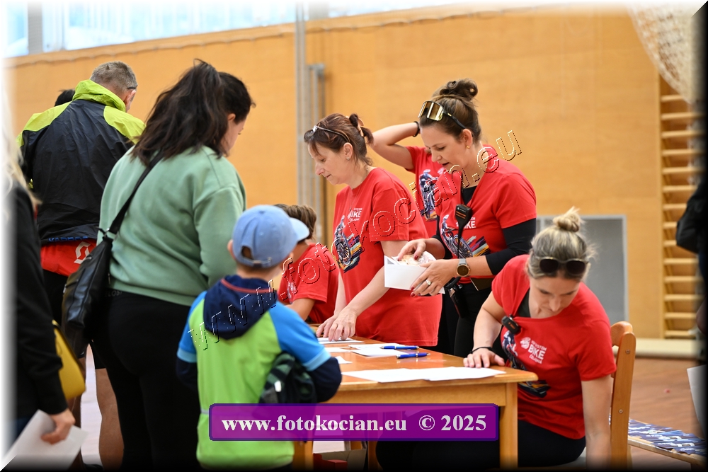 Náhled obrázku: 2025-5018-Celadna-.JPG