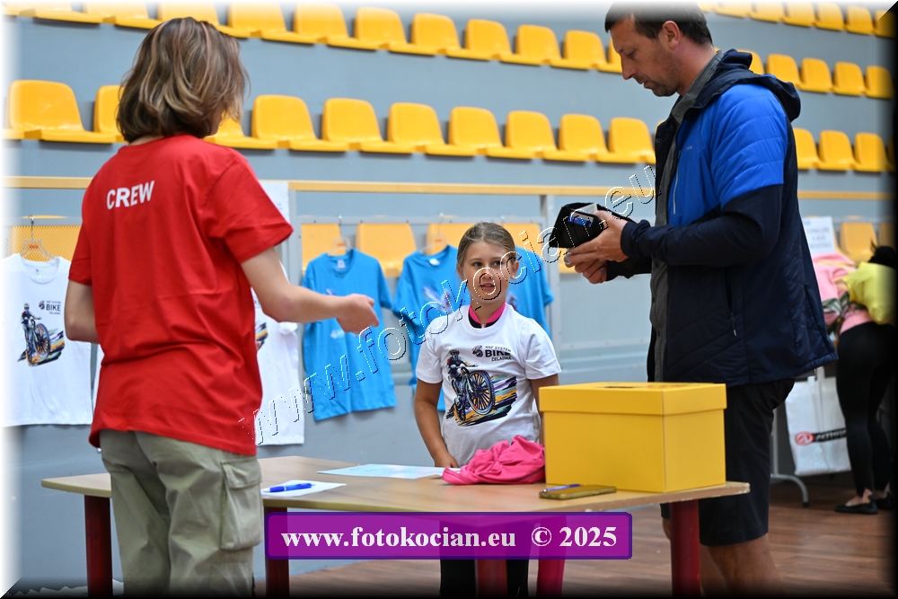 Náhled obrázku: 2025-5024-Celadna-.JPG