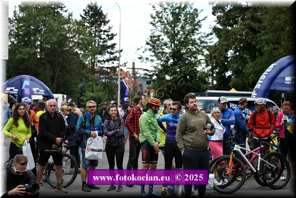 Náhled obrázku: 2025-5047-Celadna-.JPG