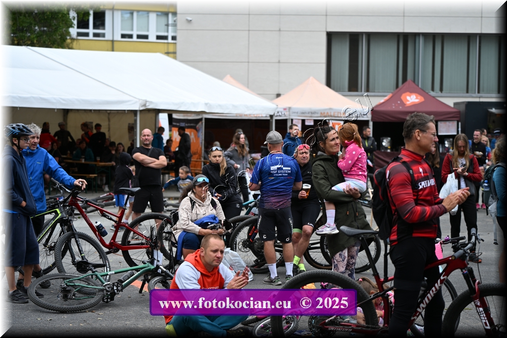 Náhled obrázku: 2025-5050-Celadna-.JPG