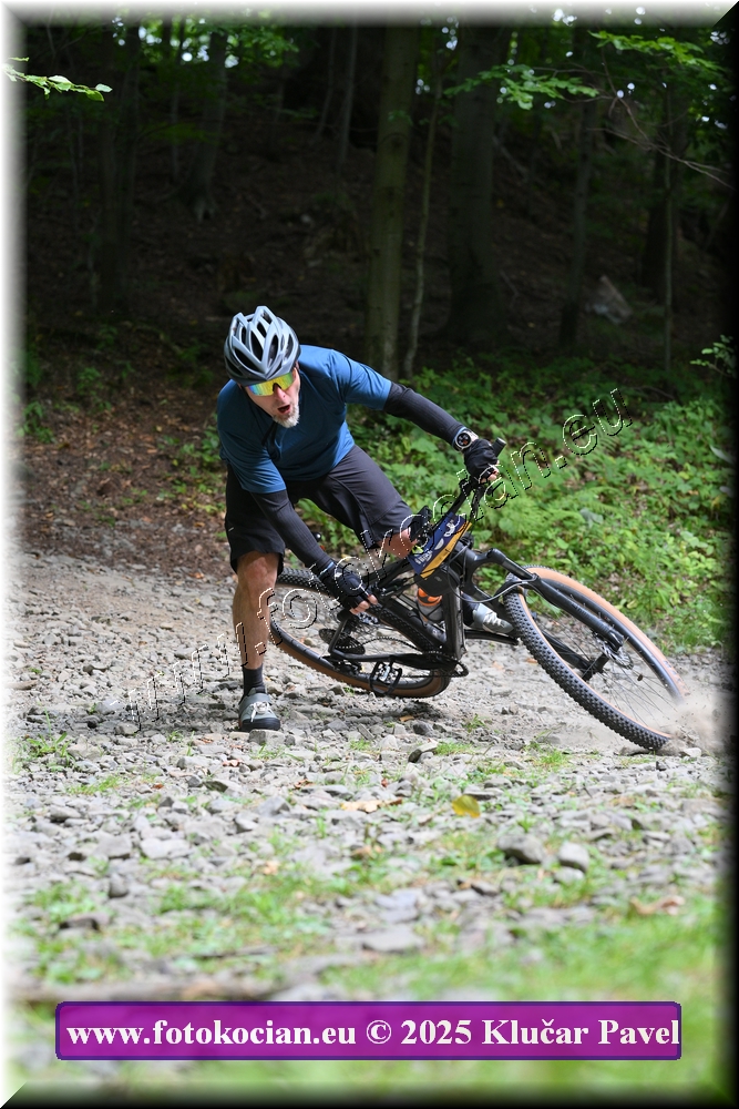 Náhled obrázku: 2025-3613-Celadna-0.JPG