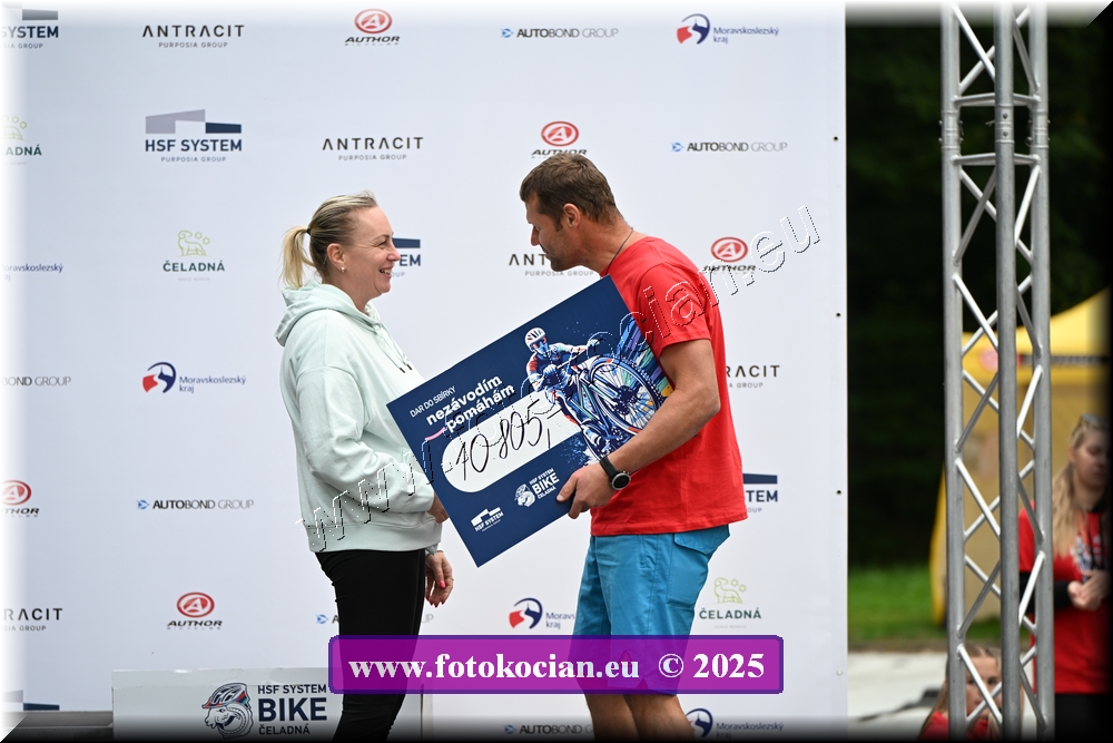 Náhled obrázku: 2025-2370-Celadna-.JPG