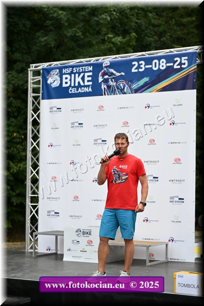 Náhled obrázku: 2025-2380-Celadna-.JPG