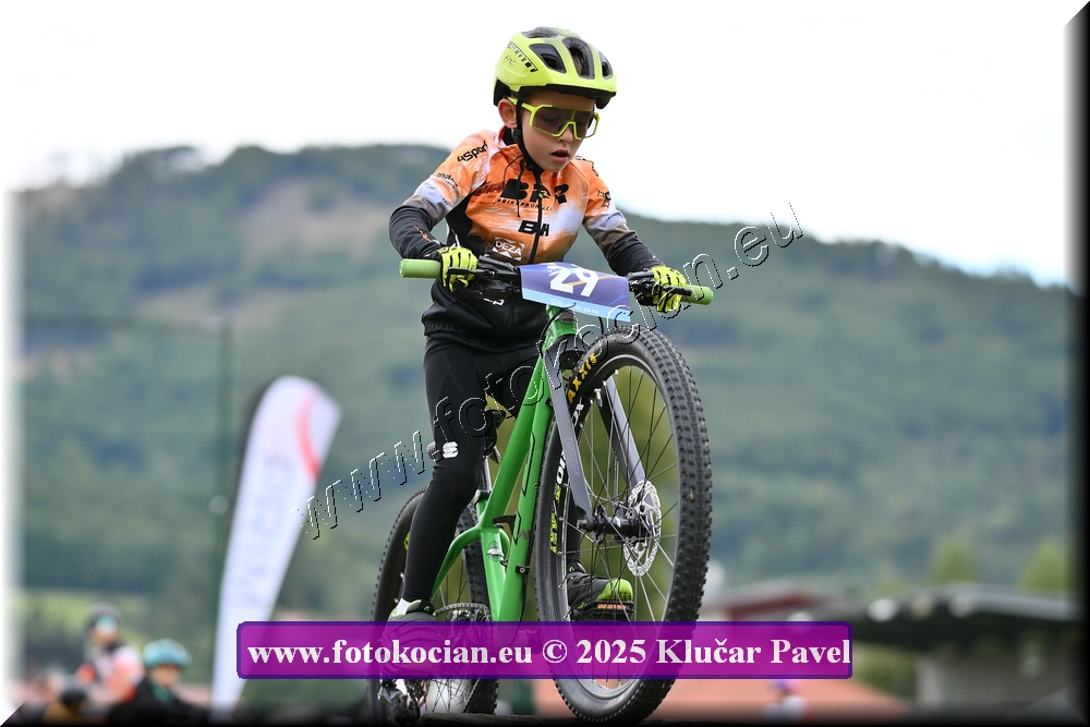 Náhled obrázku: 2025-3044-Celadna-.JPG