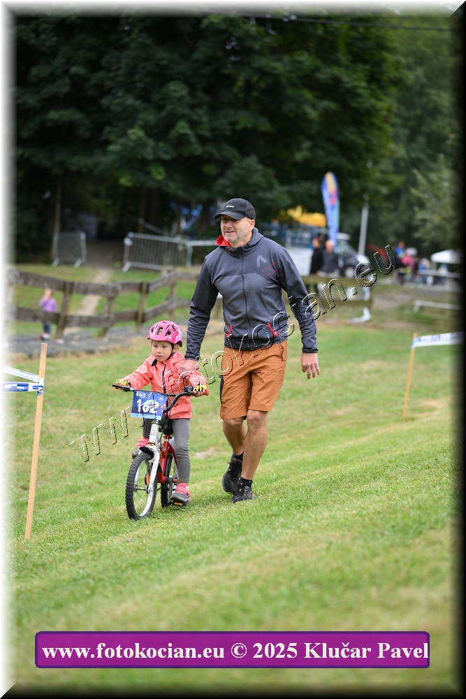 Náhled obrázku: 2025-3047-Celadna-.JPG