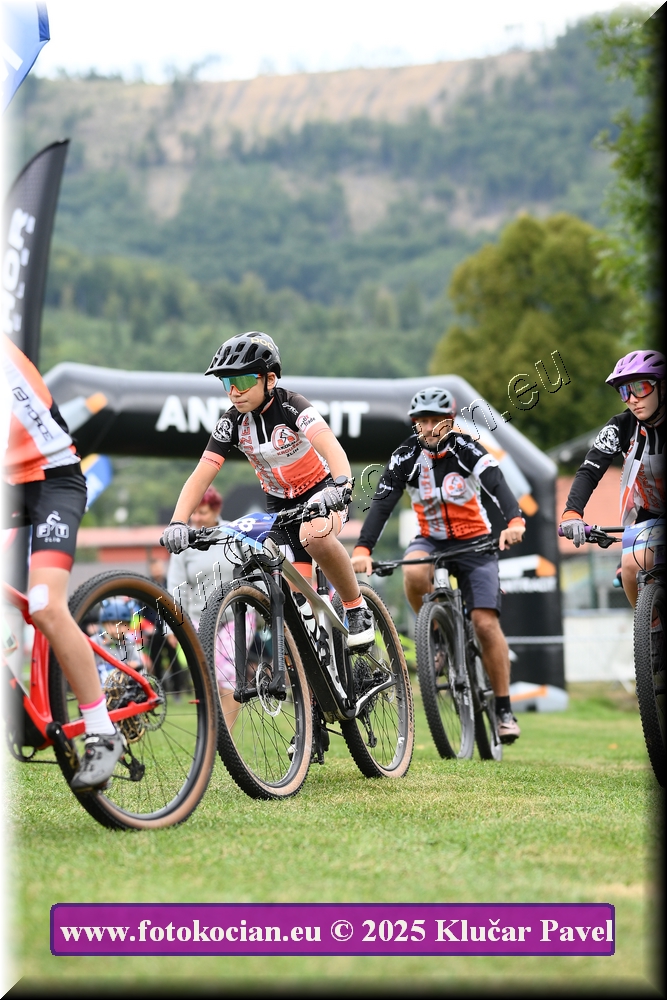 Náhled obrázku: 2025-3055-Celadna-.JPG