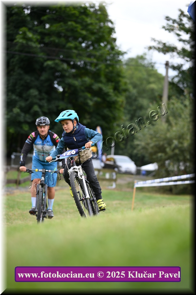 Náhled obrázku: 2025-3067-Celadna-.JPG