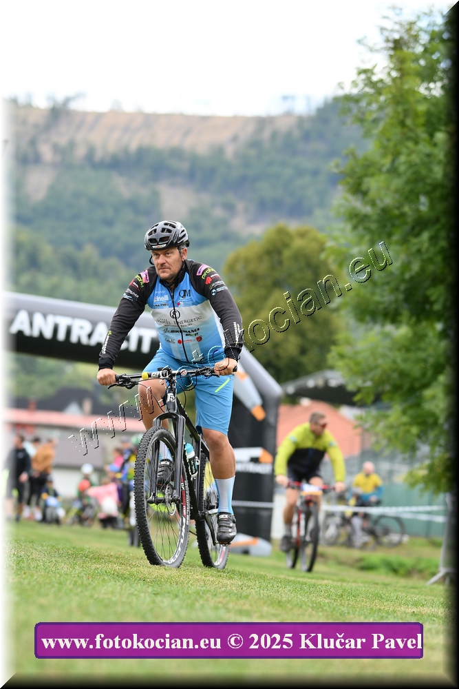 Náhled obrázku: 2025-3084-Celadna-.JPG