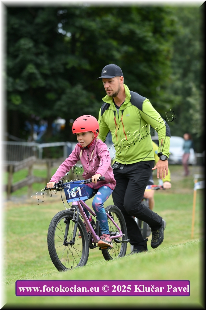 Náhled obrázku: 2025-3096-Celadna-.JPG