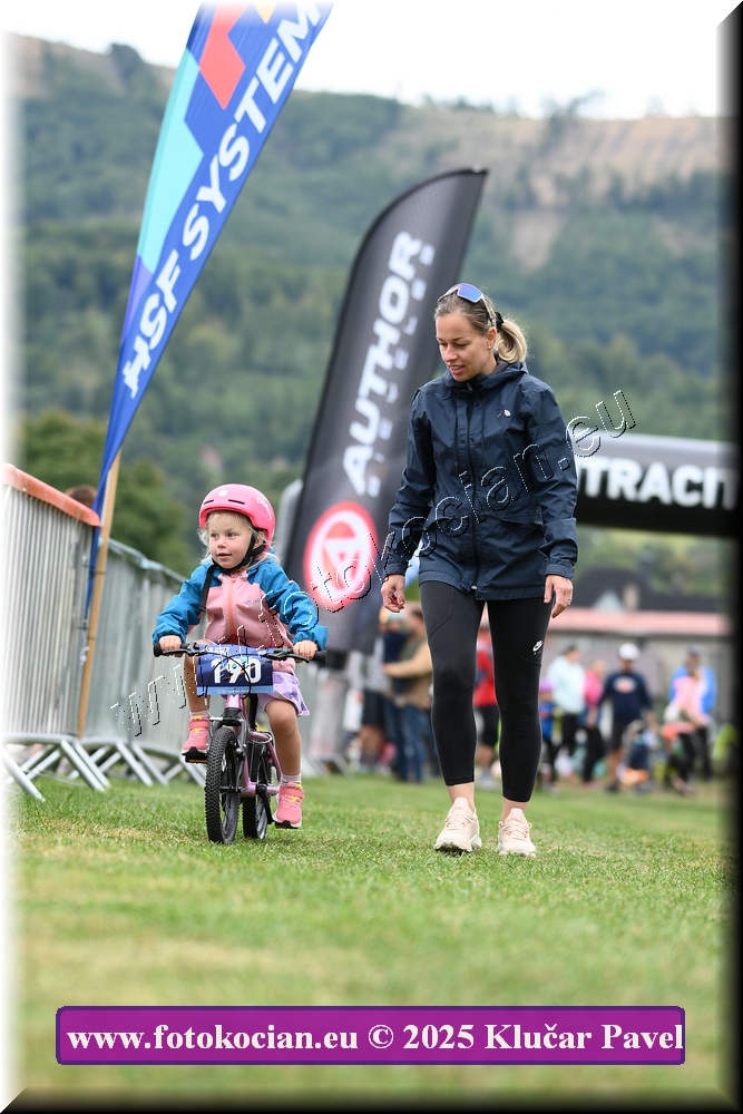 Náhled obrázku: 2025-3110-Celadna-.JPG