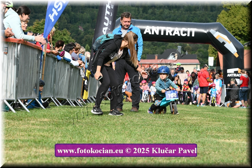 Náhled obrázku: 2025-3164-Celadna-.JPG