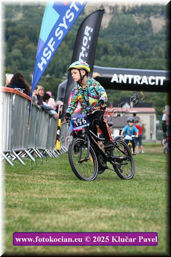 Náhled obrázku: 2025-3245-Celadna-.JPG