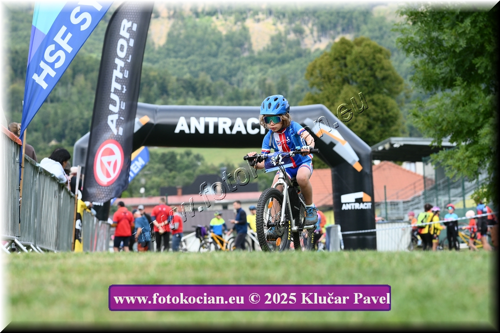 Náhled obrázku: 2025-3283-Celadna-.JPG