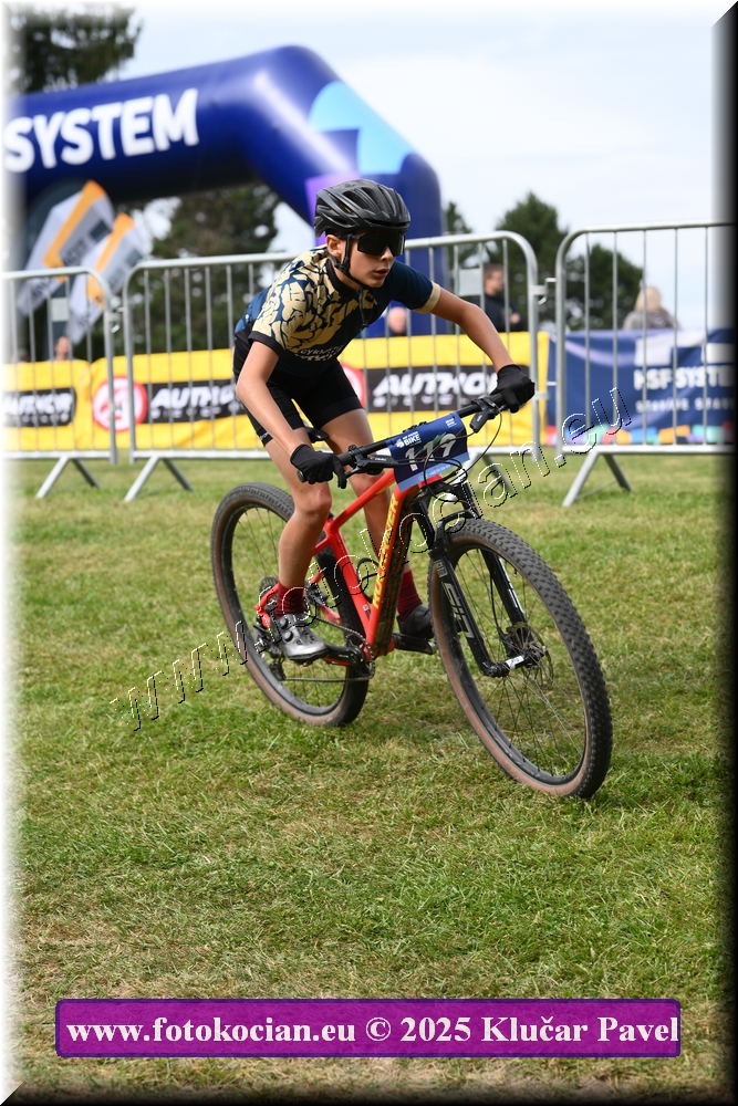 Náhled obrázku: 2025-3441-Celadna-.JPG