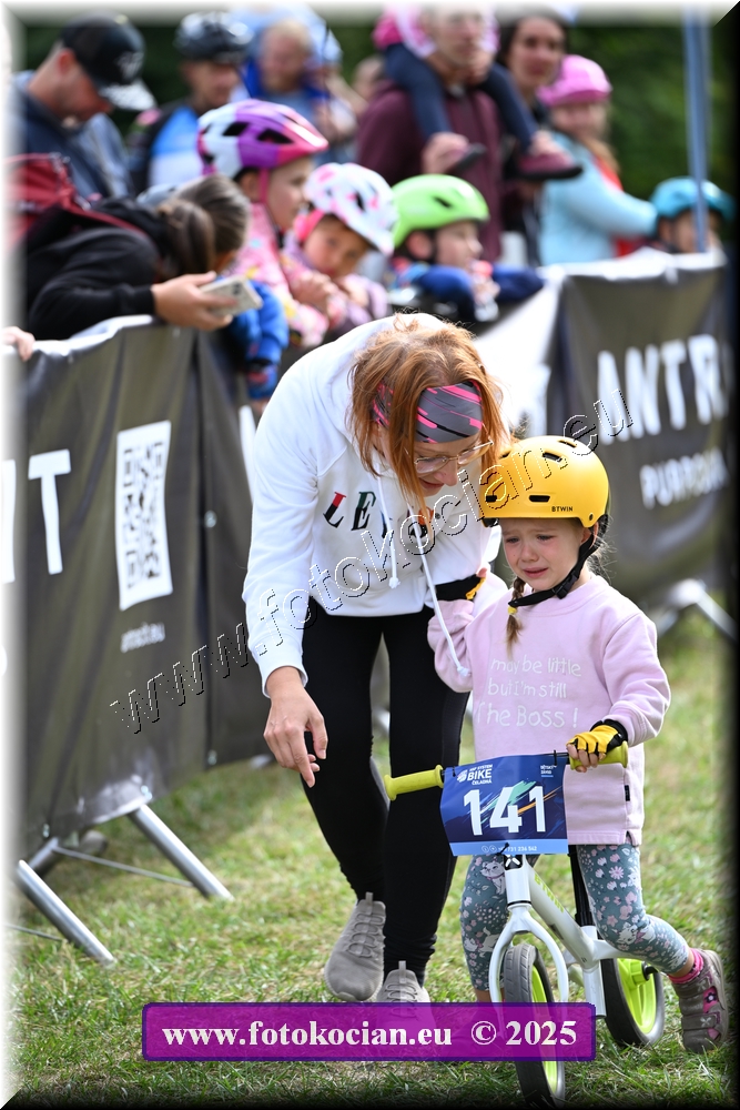 Náhled obrázku: 2025-1010-Celadna-.JPG