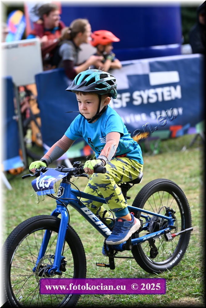 Náhled obrázku: 2025-1072-Celadna-.JPG