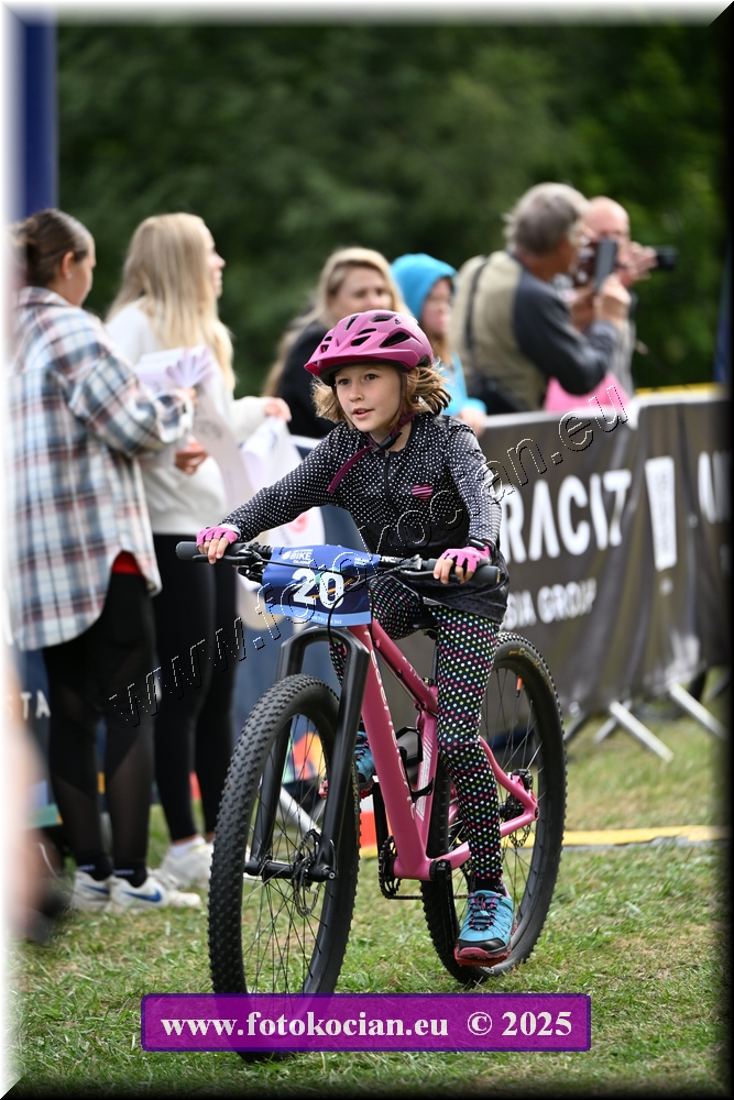 Náhled obrázku: 2025-1201-Celadna-.JPG