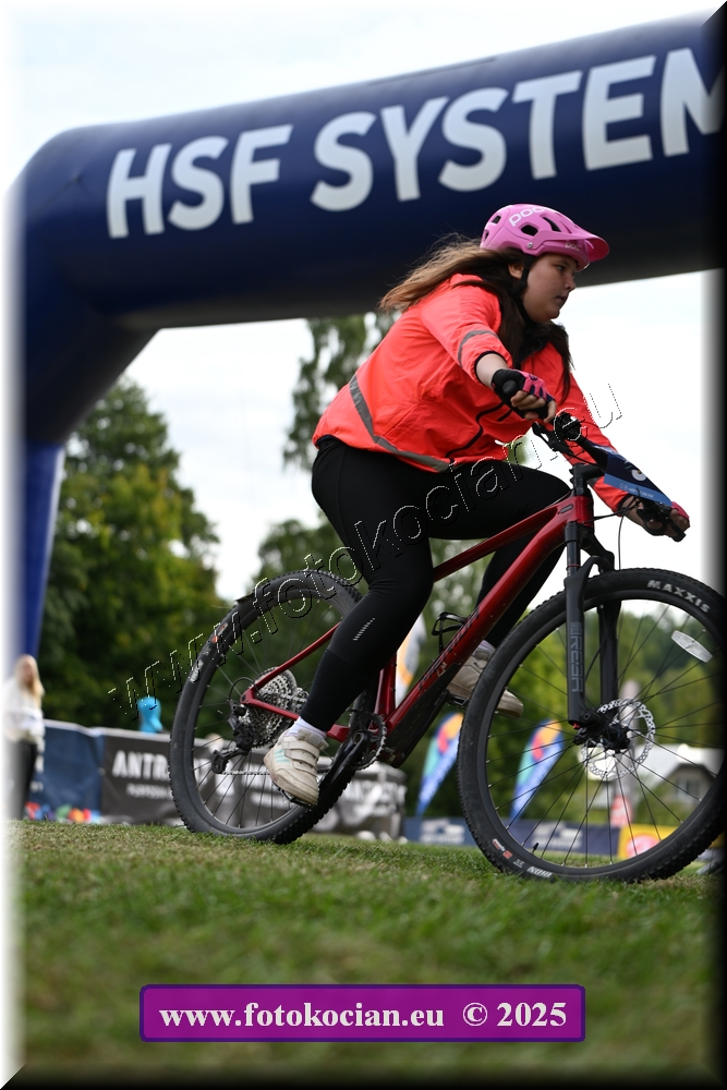 Náhled obrázku: 2025-1275-Celadna-.JPG