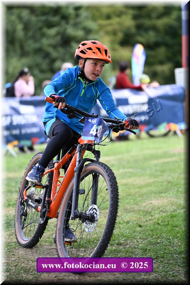 Náhled obrázku: 2025-1320-Celadna-.JPG