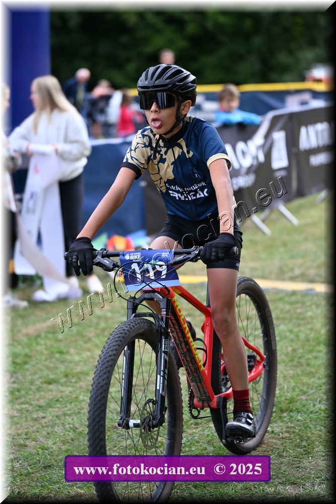 Náhled obrázku: 2025-1407-Celadna-.JPG