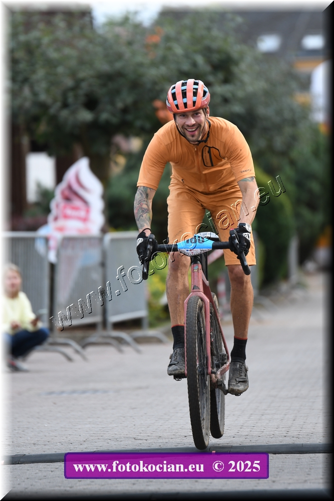 Náhled obrázku: 2025-6822-Sudety-180.JPG