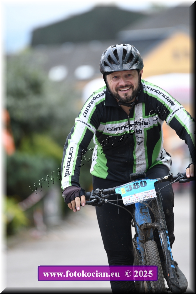 Náhled obrázku: 2025-6844-Sudety-380,238.JPG