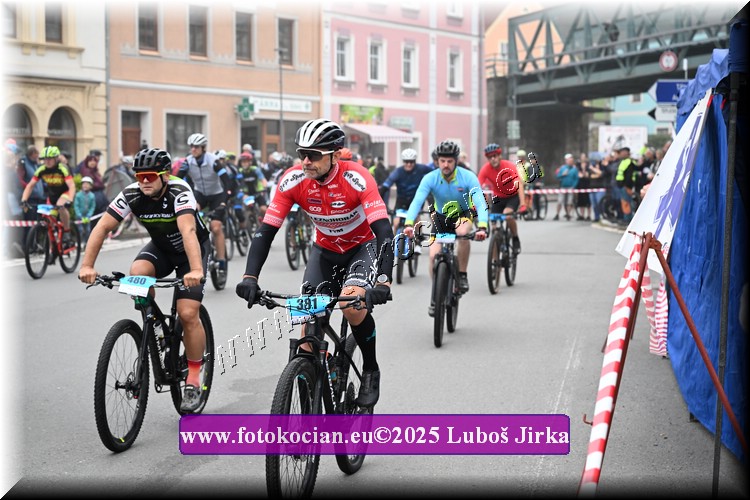 Náhled obrázku: 2025-5052-Sudety-381,460.JPG