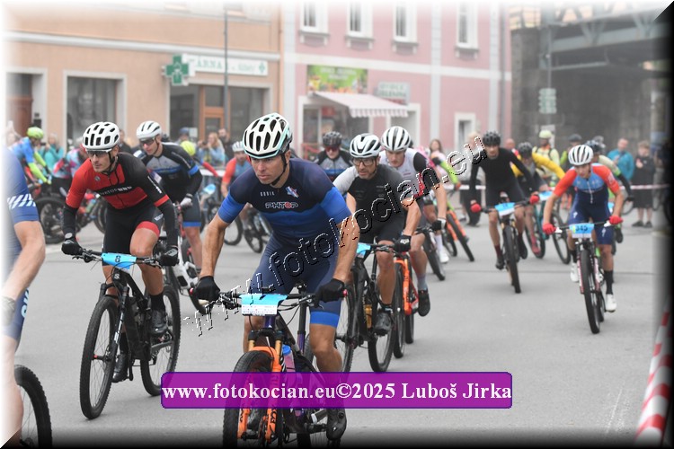 Náhled obrázku: 2025-5101-Sudety-7,8.JPG