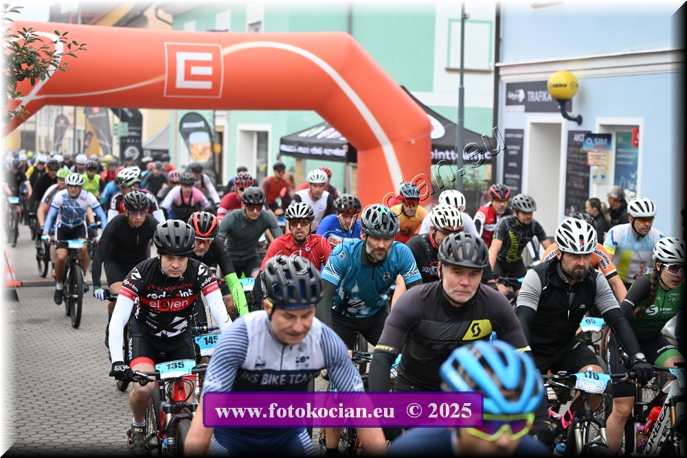 Náhled obrázku: 2025-1076-Sudety-135,176.JPG