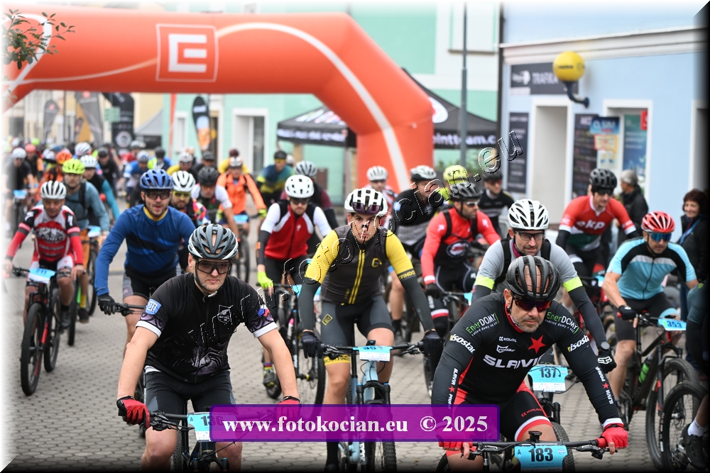 Náhled obrázku: 2025-1083-Sudety-136,183.JPG