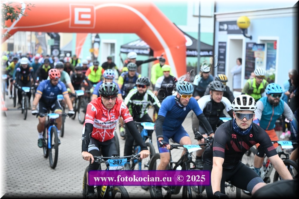 Náhled obrázku: 2025-1103-Sudety-397.JPG