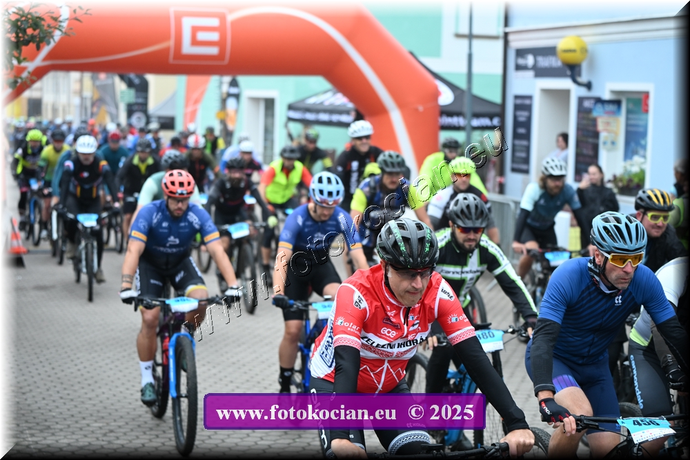 Náhled obrázku: 2025-1104-Sudety-397.JPG