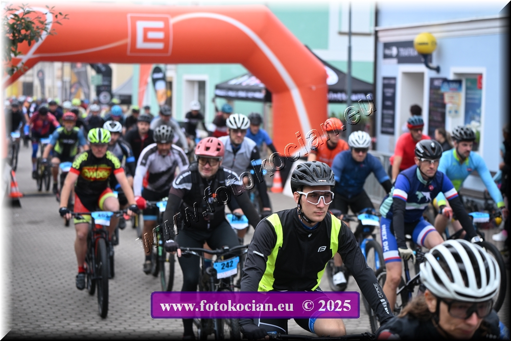 Náhled obrázku: 2025-1111-Sudety-.JPG