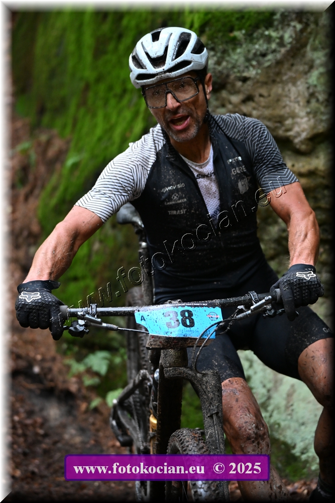 Náhled obrázku: 2025-2383-Sudety-38.JPG