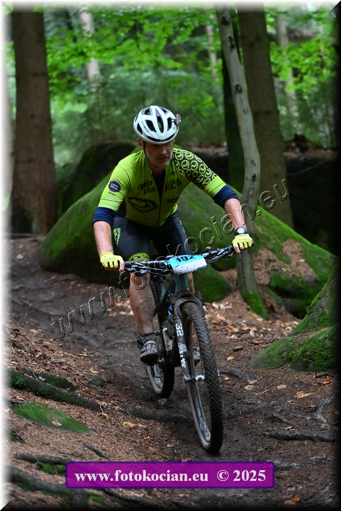 Náhled obrázku: 2025-2720-Sudety-192.JPG