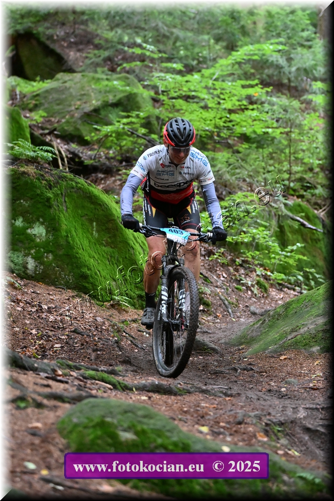 Náhled obrázku: 2025-2758-Sudety-403.JPG