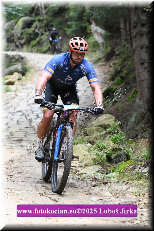 Náhled obrázku: 2025-5892-Sudety-0.JPG