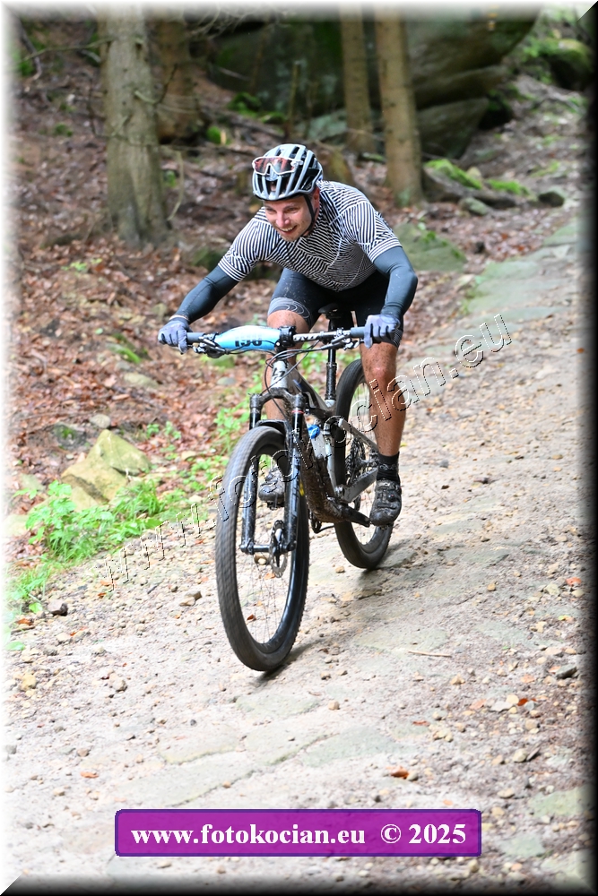 Náhled obrázku: 2025-1795-Sudety-198.JPG