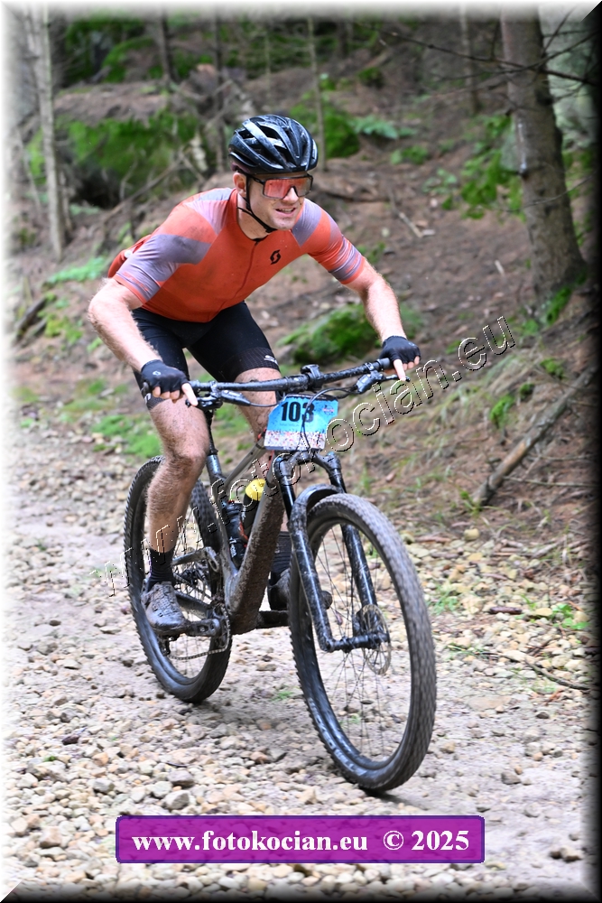 Náhled obrázku: 2025-1853-Sudety-103.JPG